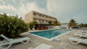 Comfort Suites Nassau